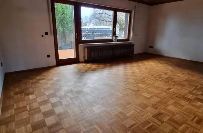 Haus - Baden-Baden - 8X Zimmer *